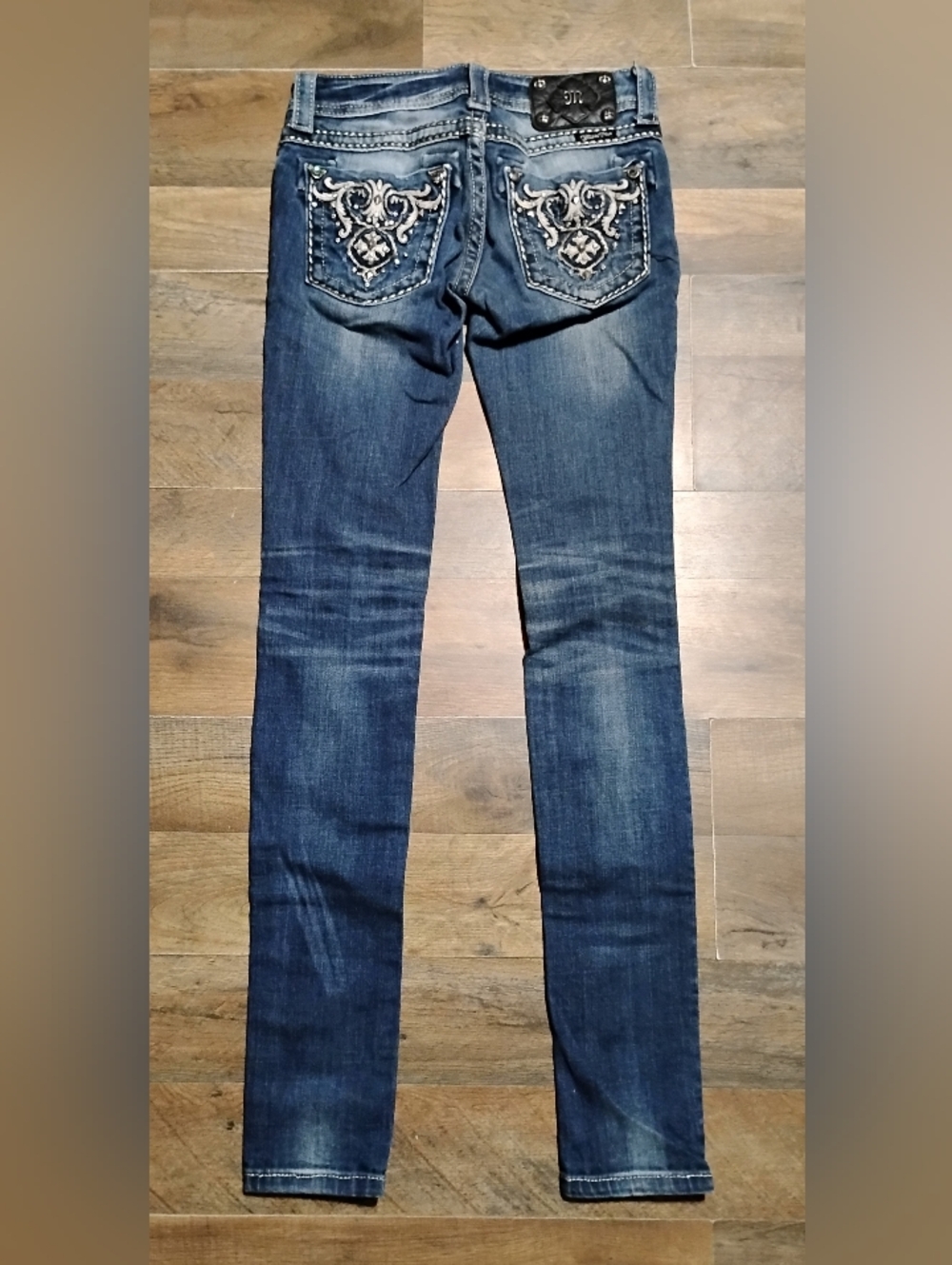 Miss Me JE5341STL Skinny Dark Wash Embroidered Jeans Women's Size: 24 - Picture 4 of 4
